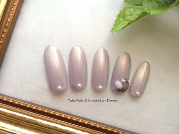 ユウコネイルズアンドエステティック ラ デェス(Yuko Nails & Esthetic La Deesse)/シルバーコース（定額制）¥6500