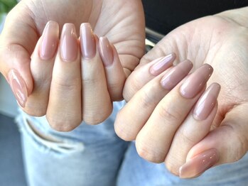 アウリイ(aulii)の写真/今日爪を長くしたい！が叶う♪爪を長く綺麗に見せたい方に大人気のスピ-ディで丈夫なチップでの長さ出し。