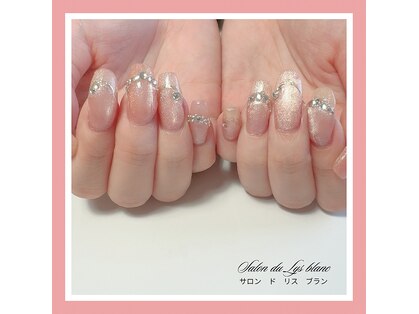 サロンドリスブラン(Salon du lys blanc)の写真