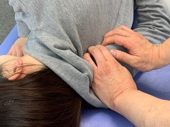 尾頭橋整体院 名古屋北院/肩甲骨はがし