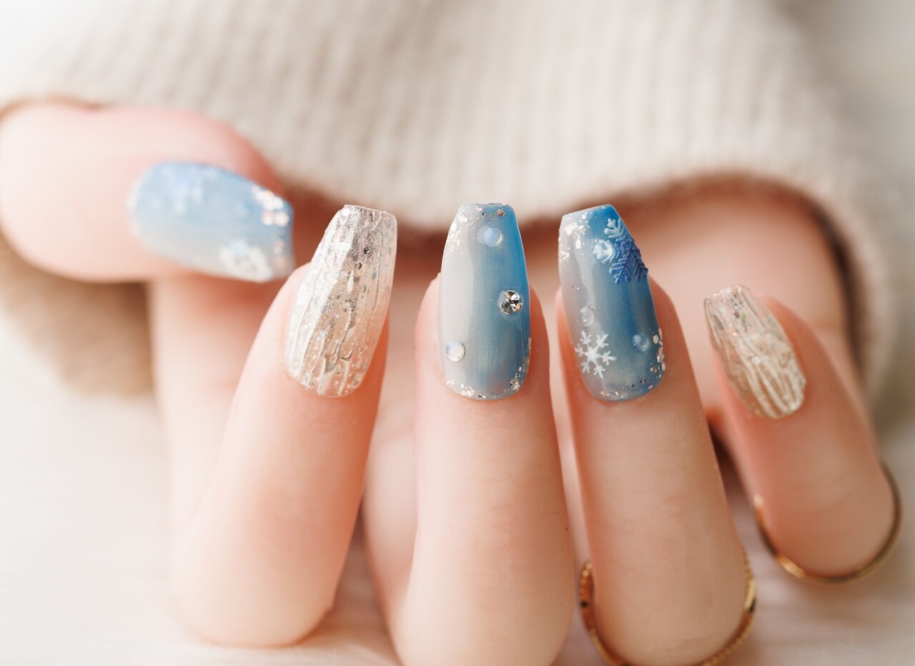 2026年春トレンド】冬のネイルデザイン集｜人気順｜234ページ目
