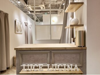 ルーチェ ルシーナ(Luce Lucina)/受付