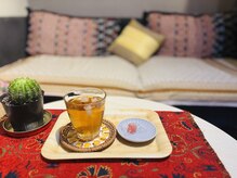 アリータイマッサージサロン(AREE THAI MASSAGE SALON)の雰囲気（烏丸駅徒歩4分◎待合室画像）