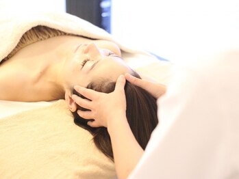 ラナン パラフューズ(Ranun's PARAFUSE.)の写真/《結果重視の90分》たるみ・もたつきに。頭から整えて、フェイスラインを“上げて見せる”若々しい印象へ◎