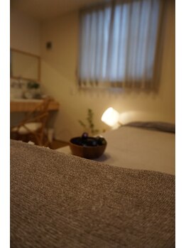 シキ(SIKI)の写真/【SNSでも話題の脳洗浄で驚きの効果を体験◎】完全個室のリラクゼーション空間で極上の時間を。