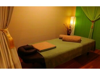 ホグシリラクゼーション 浜松町店(hogushi)/アロマテラピーの施術室