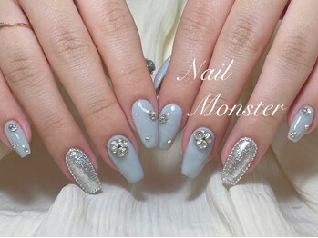 ネイルモンスター 新宿店(NAIL MONSTER)の写真/爪の形に自信が無い方や亀裂でお困りの方、コンプレックスのある方も憧れの縦長美爪で満足度◎