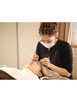 ボリュームのある目元にしたい