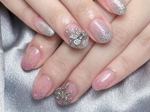 シーアンドビーネイル(C&B Nail)/ラメグラデーション