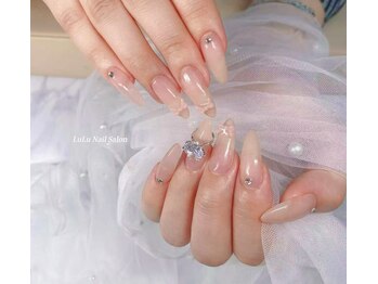 小さなリボンネイル