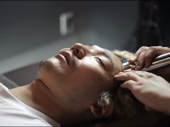 睡眠×自律神経専門 脳活labo Unibase/近赤外線で血流と細胞の活性化