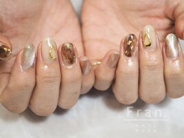 ニュアンスブラウン