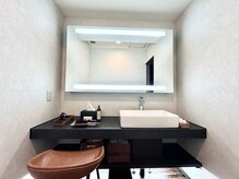 ばんこうろの雰囲気（清潔感のあるメイクルーム完備）