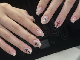 持ち込みシンプルデザインネイル