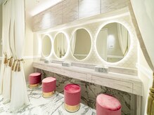 エムエムエム 表参道Luxeサロン(M.M.M)の雰囲気（表参道駅３分/T-PACEの２階/創業2004年バストアップのパイオニア）