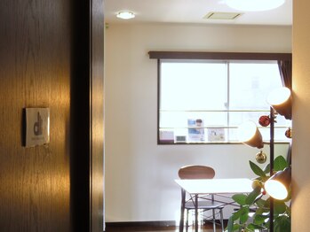 ビューティーサロン マル(Beauty Salon MARU)/入口