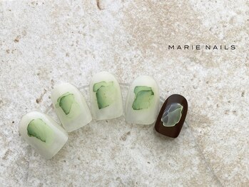 マリー ネイルズアンドラッシュアート モザイクモール港北店(MARIE NAILS & LASH ART)/定額￥6,600 クリア 0605c