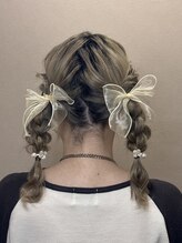 ソル(Sol)/ツインテール編み下ろし