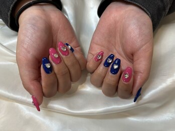 ネイルアンドアイラッシュヴィーナ ゆめタウン廿日市店 (Nail&EyeLash Vina)/ハートジュエリーネイル