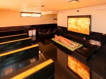 美健家の写真/テラヘルツ波によって身体を芯から温め代謝UP！全身の血液循環が良くなり、心や身体の活性化♪快眠効果も◎