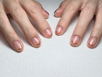 ソーネイルズ(Soo Nails)/ミラーフレンチネイル