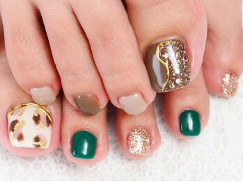 ディーネイル 京橋(D-nail)の写真/京橋駅徒歩3分！■HAND3900円～、FOOT4000円～■無料で選べるサンプル250種以上！
