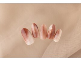 秋にピッタリニュアンスネイル