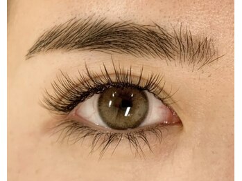 ロイヤルアイラッシュ(ROYAL eyelash)/人気上昇中！パリエク