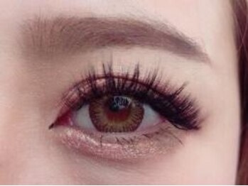 カウイ アイラッシュプラス(Kawi eyelash+)の写真/【デザイン自在♪】豊富なラッシュと目元に合わせてご提案/目元をもっと素敵に/あなたのなりたい目元へ！
