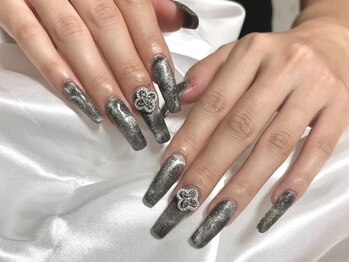 クラージュアクア(COURAGE AQUA)の写真/微妙な色の違いにもこだわりたい方に!豊富すぎるカラーとパーツの中から、自分だけの“ときめく指先”を☆