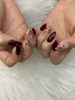 レジュヴィア(Re:JUvia)の写真/【自分だけのオリジナルネイル】人と被らない自分だけのデザインでこだわり派さんも大満足◎