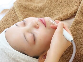 メナードフェイシャルサロン 西五反田/吸引