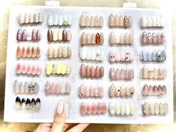エミナル 恵比寿(EMINAL)の写真/【月替わりアートネイ¥6,700♪】持ち込みネイルパーツ対応メニューあり！パラジェル・フィルイン導入☆
