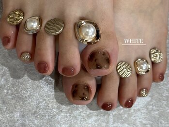 ホワイト(WHITE)/