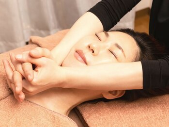 サロンドアクオン(salon de aqon)/立体感を取り戻す