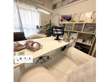 ルナネイル(Luna Nail)の雰囲気（ふかふかソファで癒し時間）