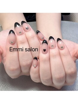 エミー(emmi)/