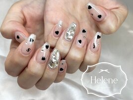 イニシャルネイル