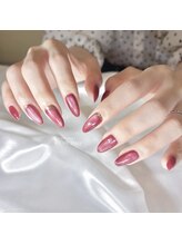 リッシュ トロワ(RICHE trois)/水光マグネットボルドーネイル