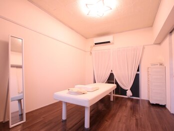 癒しの手の写真/頑張るあなたに"深呼吸できる時間"を。癒し空間のリニューアルサロン。