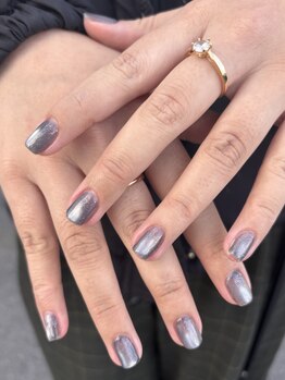 Nail Salon CHAINONの写真/<大人女性に人気>マンツーマンのプライベート空間でゆったり施術♪上品で洗練されたデザインをご提供[個室]