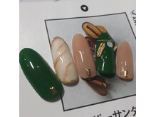 ネイルサロン リリオ(Nail Salon Ririo)/大理石風フェザーネイル