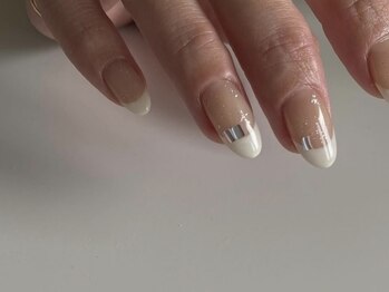 ロー(LOWE)/シンプルデザイン