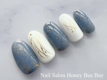 ハニービービー(Honey Bee Bee)/シンプルラインネイル