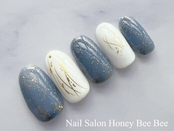 ハニービービー(Honey Bee Bee)/シンプルラインネイル