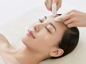 サロン オキーフ(Salon O'keeffe)の写真/毛穴の黒ずみ/角栓/開き等のお悩みに！毛穴エクストラクションが大人気◎毛穴レスのツルツル卵肌に♪