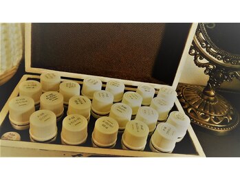 アロマボディアンドフェイシャルサロン ラ ヴィ アン ローズ/アロマは天然100％精油