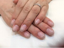 ベージュフレンチネイル