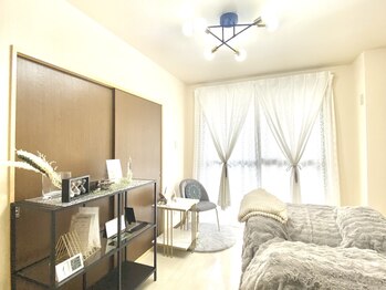 アイミュウ ビジュ(I’MYU bijou)/