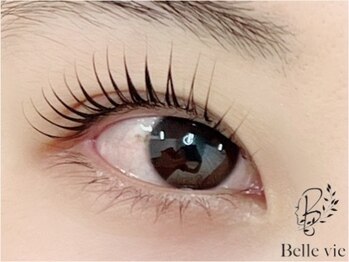 ベルヴィ(belle vie)の写真/【マスカラパーマ＆パリエク風仕上がりなど最新技術も導入♪】20時までの営業&駅近で通いやすい◎